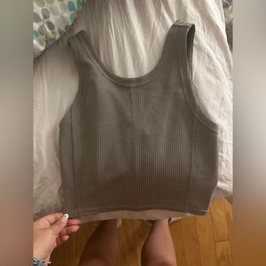 Lululemon top